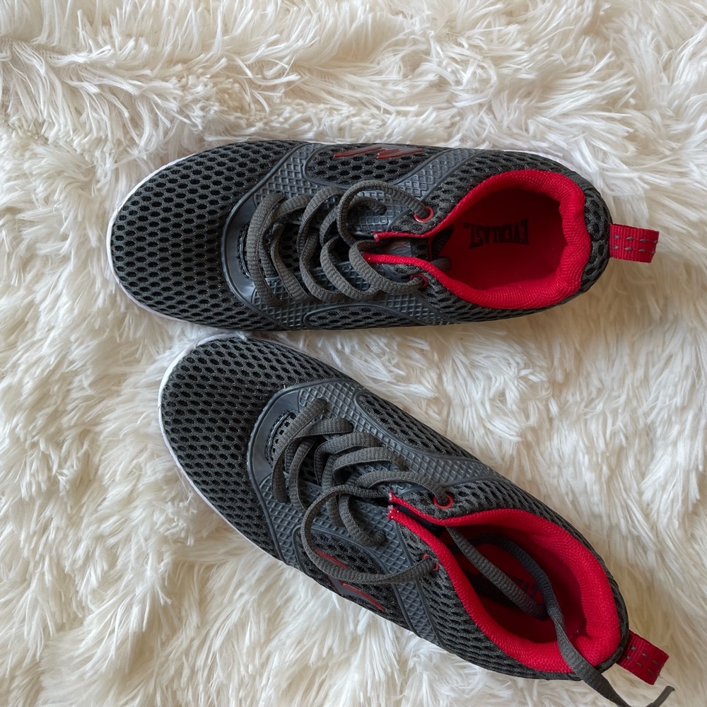 Everlast sneakers, new, black & red, size 1